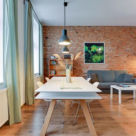 City Center, Art House & Family Stay By Downtown Apartments Gdansk Exterior photo